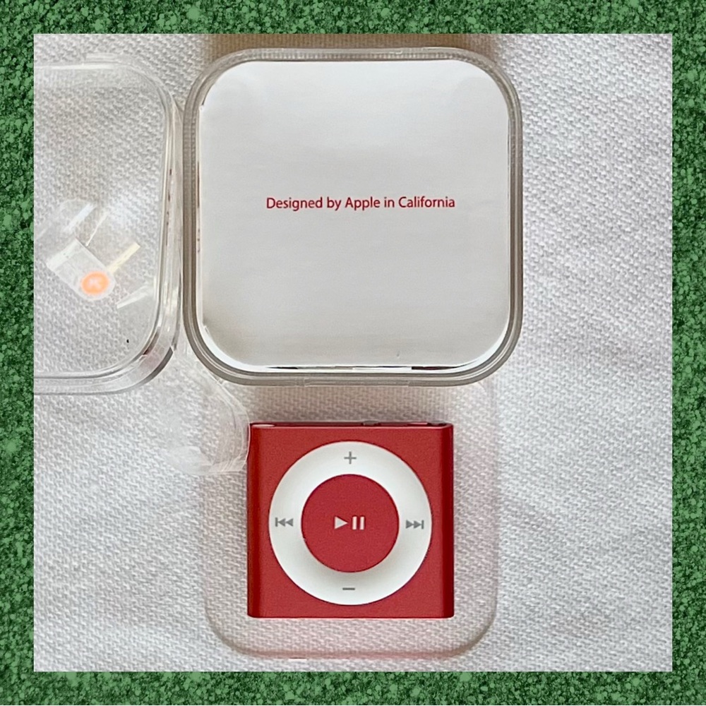 🍎Apple iPod Shuffle Pink MD773LL/A 2GB 4th Gen NEW! - Picture 10 of 14